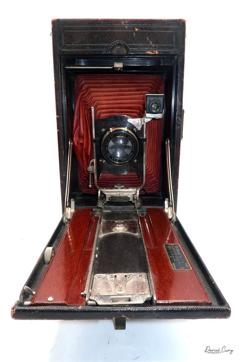 No. 4A Speed Kodak Camera — Concert Photos, Historical Images